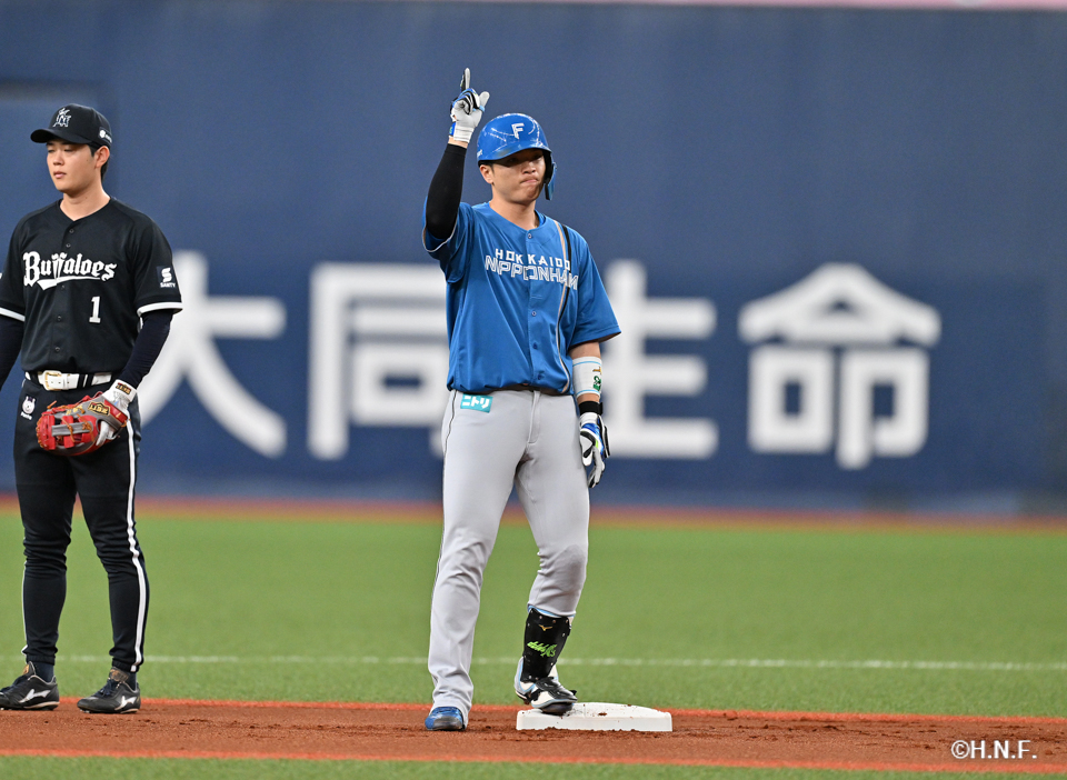 2回表、郡司選手03