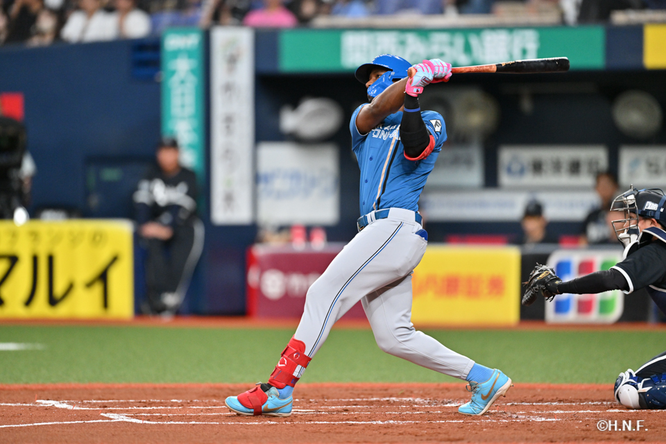 2回表、カストロ選手01