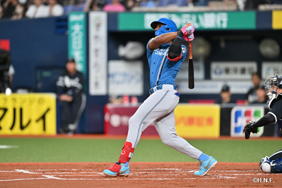 2回表、カストロ選手02