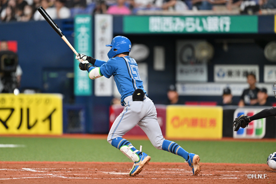 4回表、奈良間選手01
