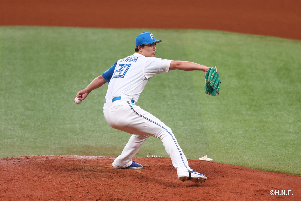 4回表、上原投手01