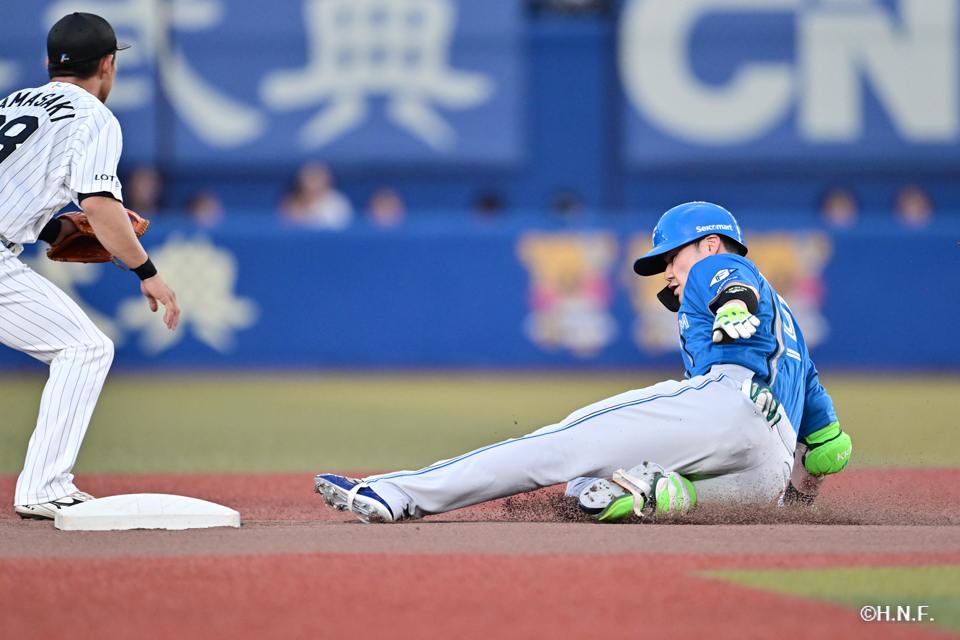 1回表、清宮選手01