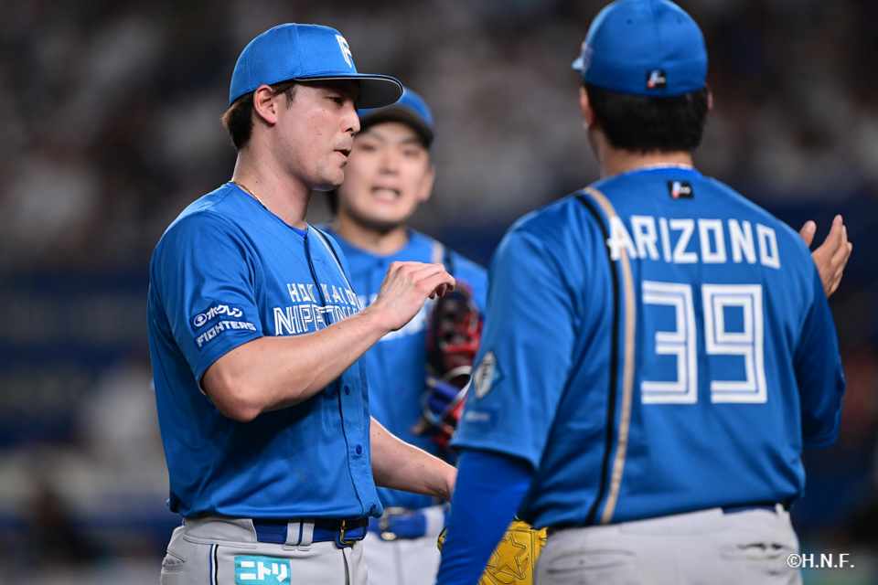9回裏、上原投手02
