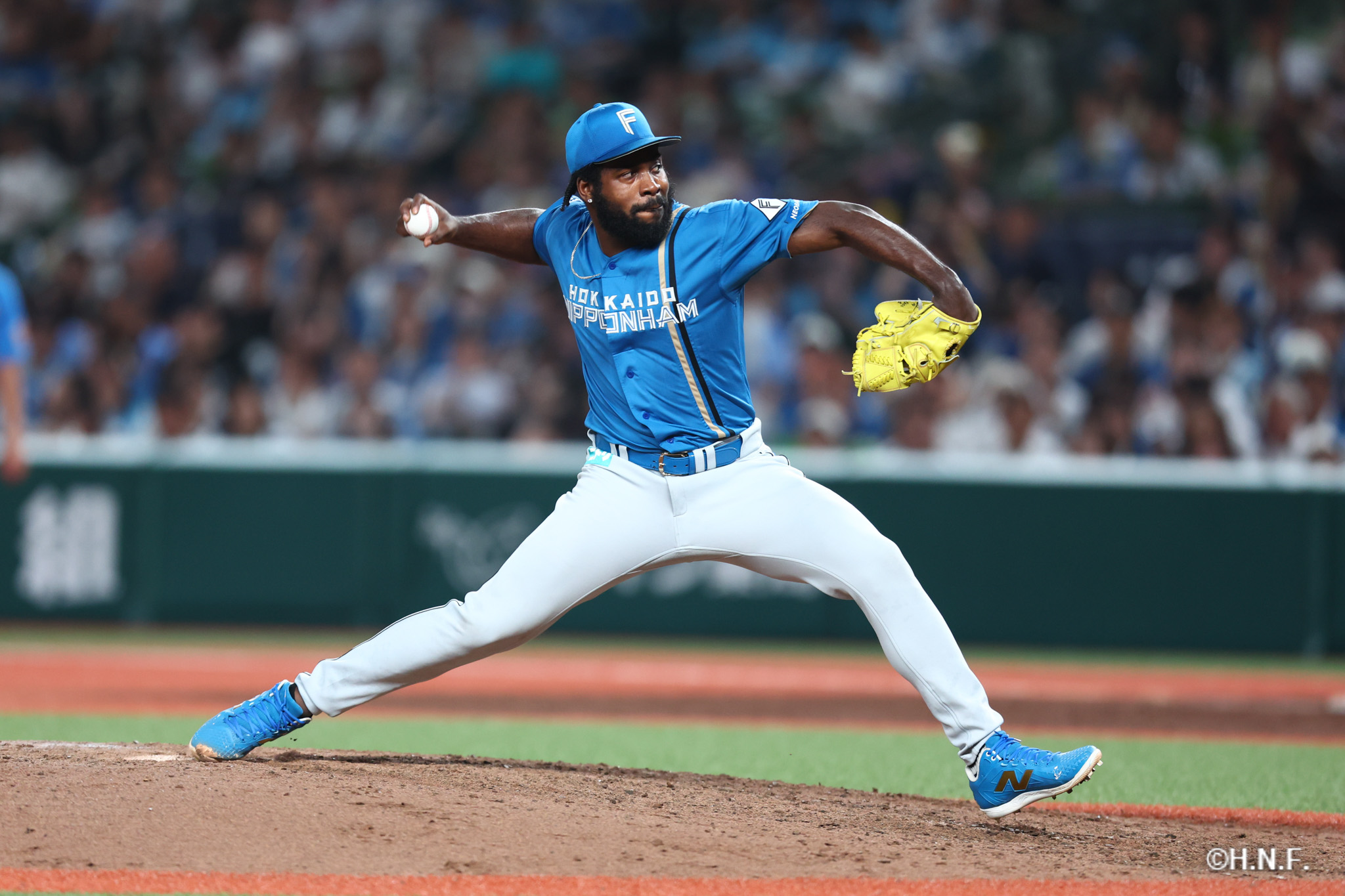 8回裏、ラオ投手