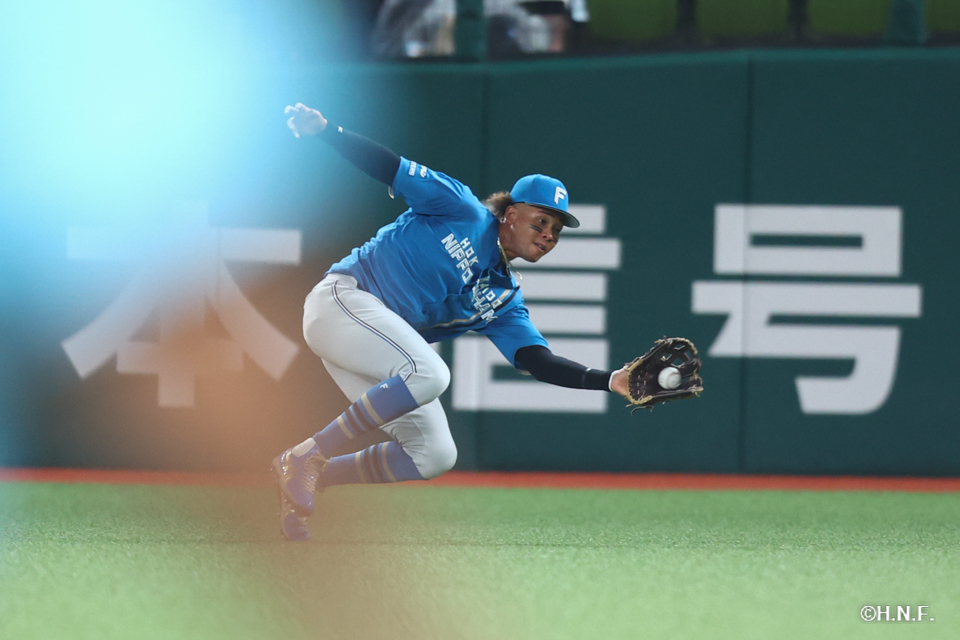 2回裏、水谷選手