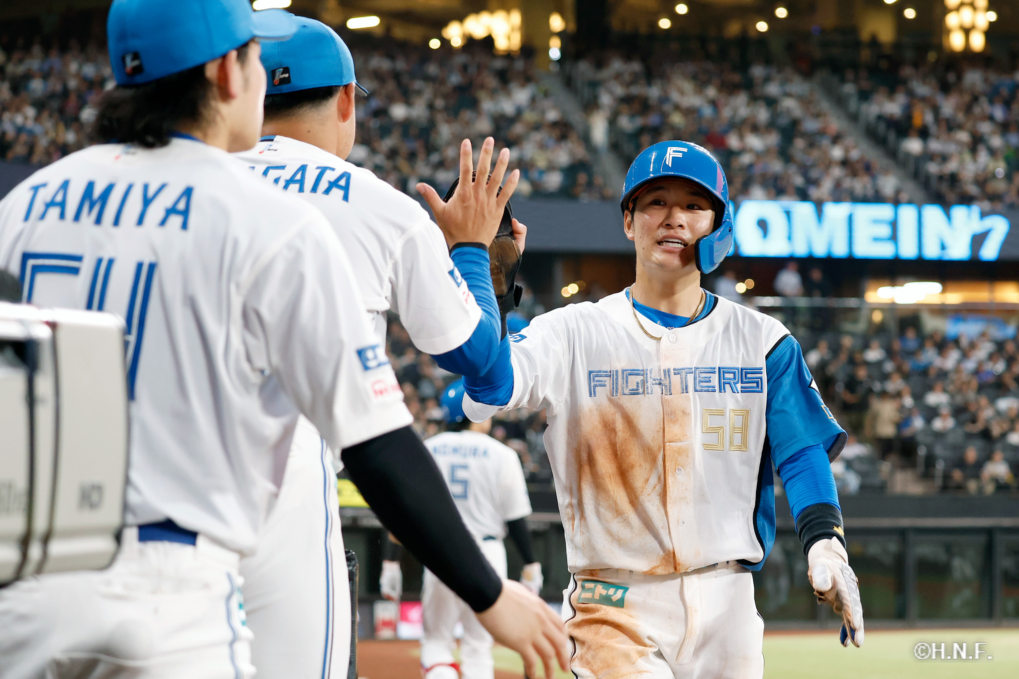 3回裏、奈良間選手04