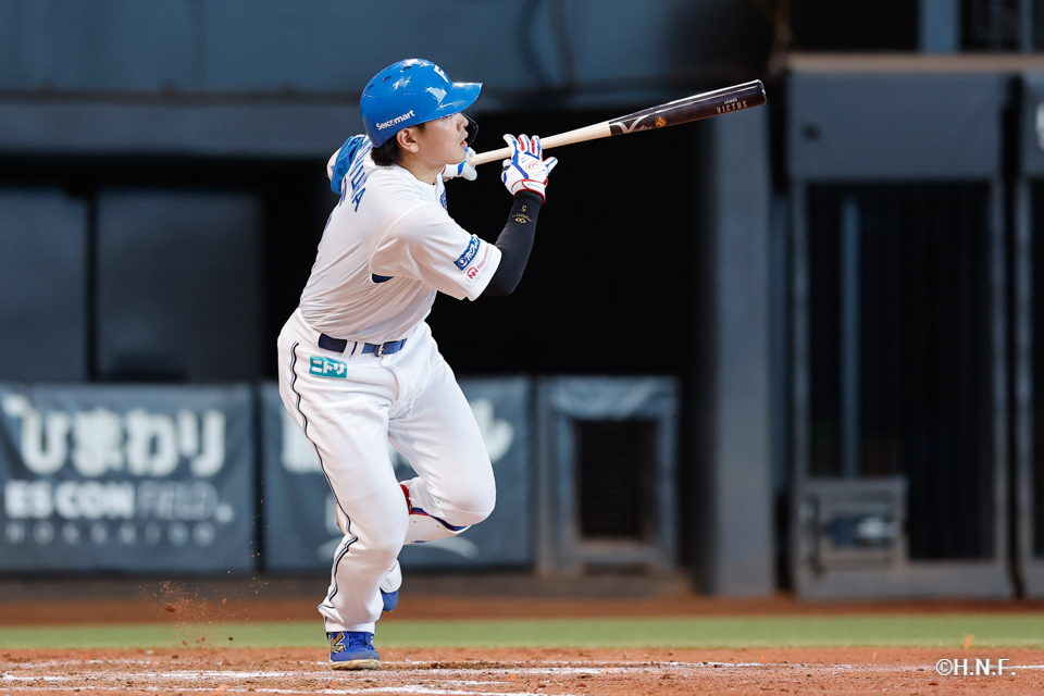 5回裏、野村選手01