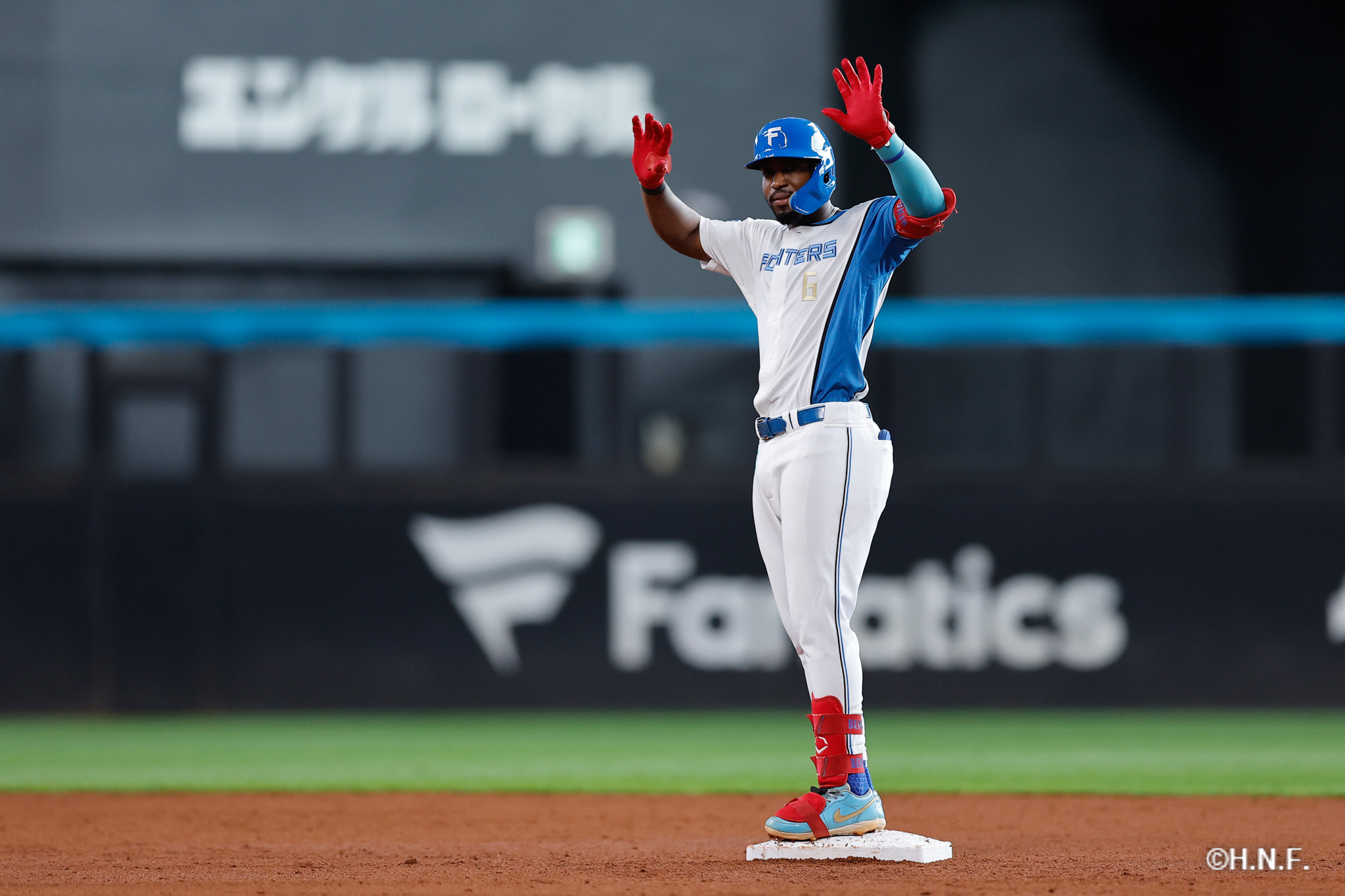 2回裏、カストロ選手03