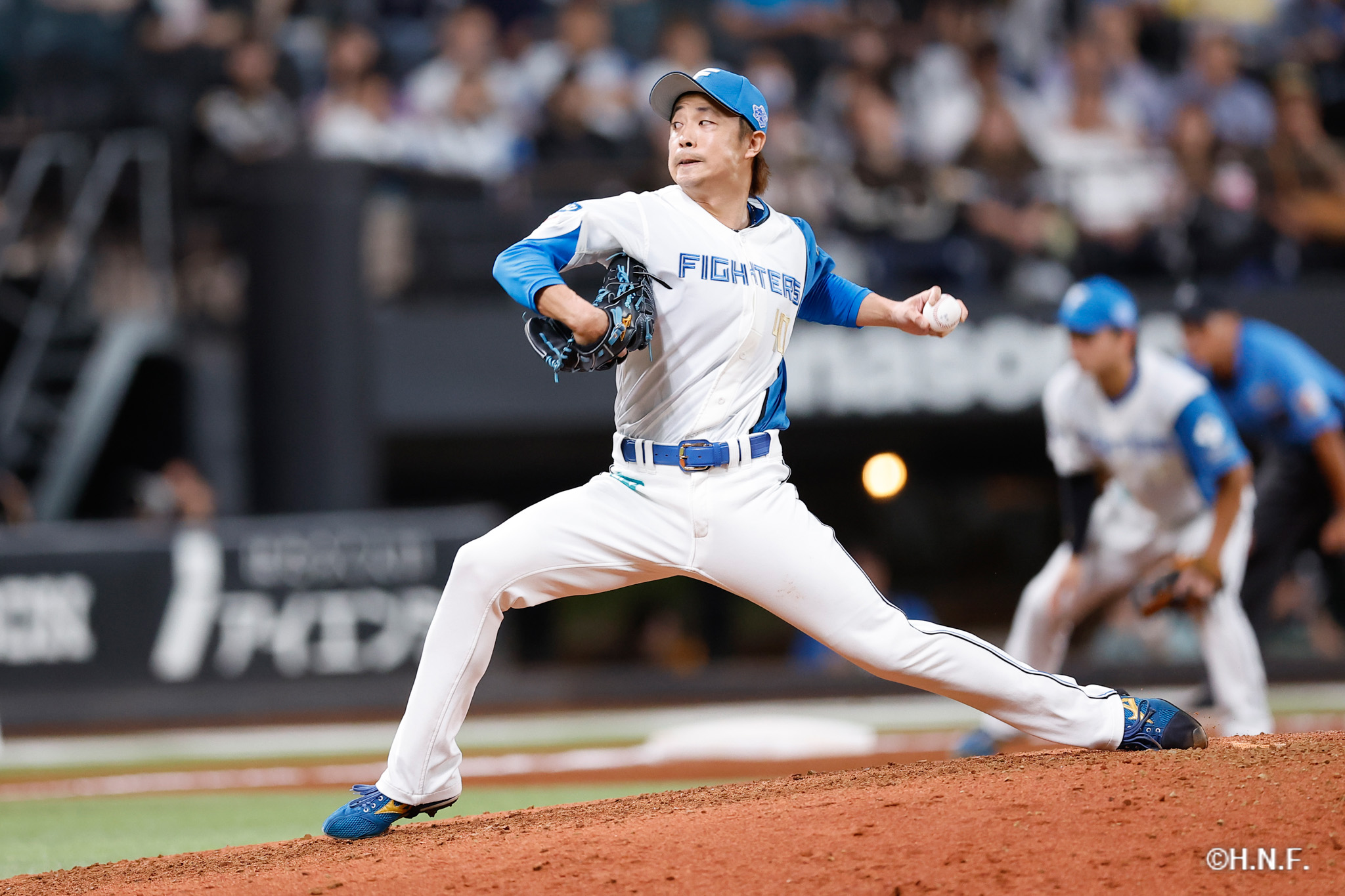 11回表、島本投手01