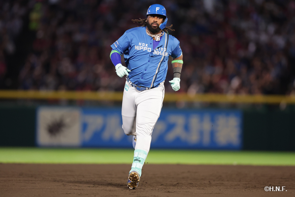 3回表、レイエス選手03