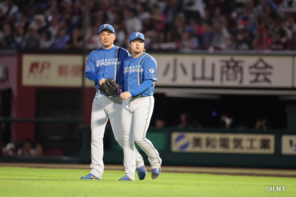 8回裏、堀投手01