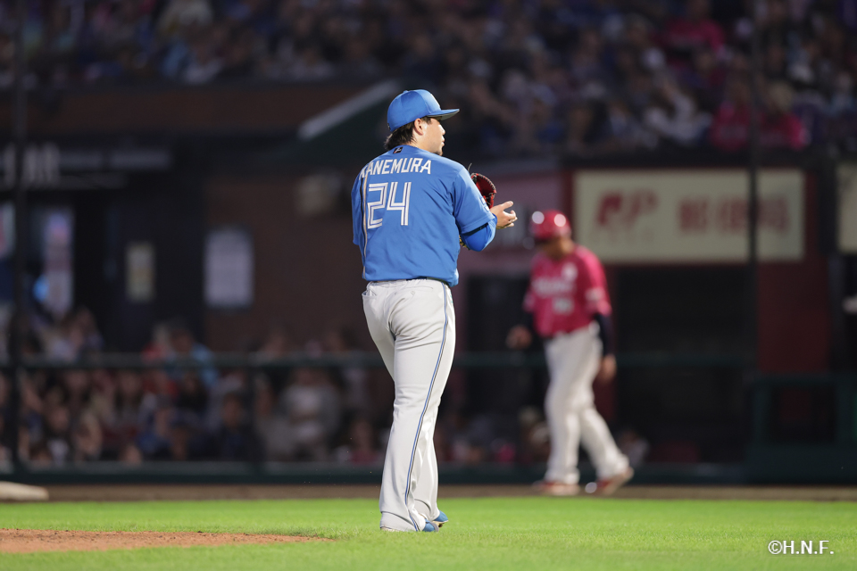 7回裏、金村投手03