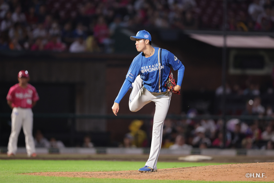 9回裏、福島投手02