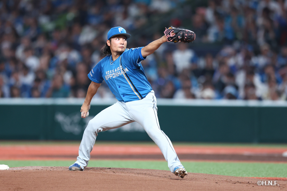 先発の伊藤投手01