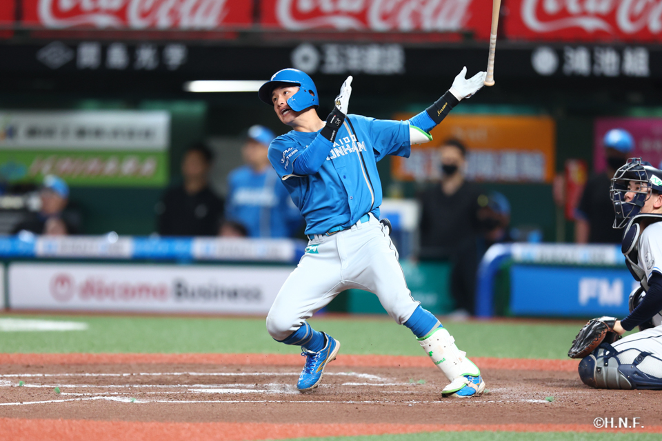 8回表、奈良間選手01