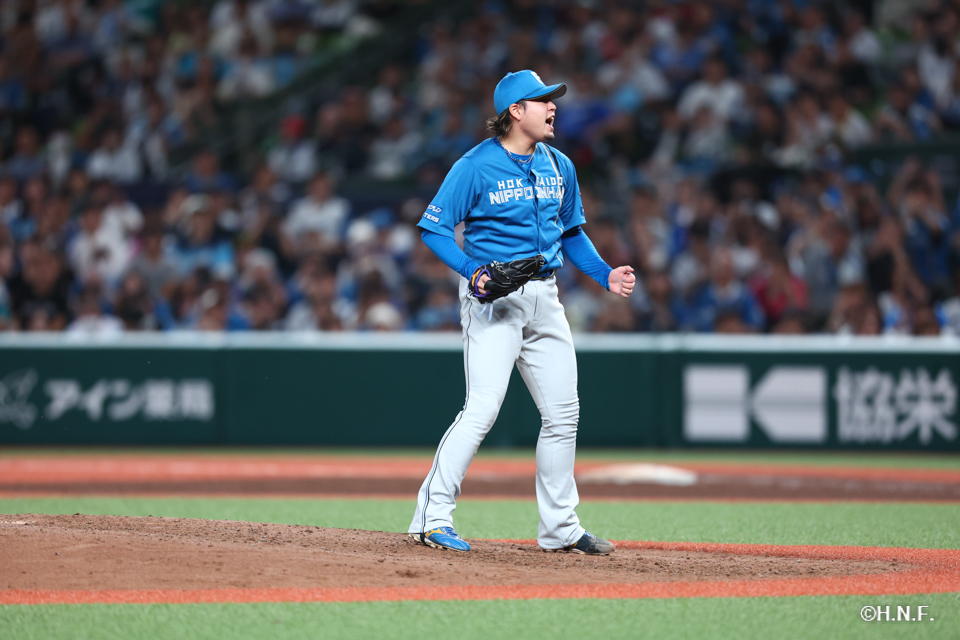10回裏、堀投手02