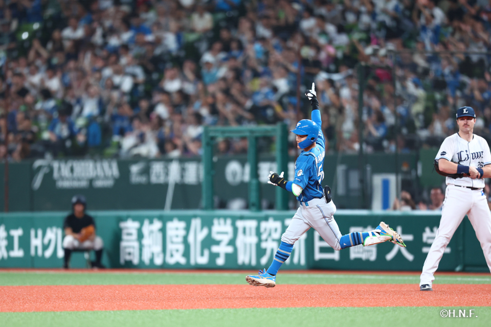 1回表、奈良間選手03