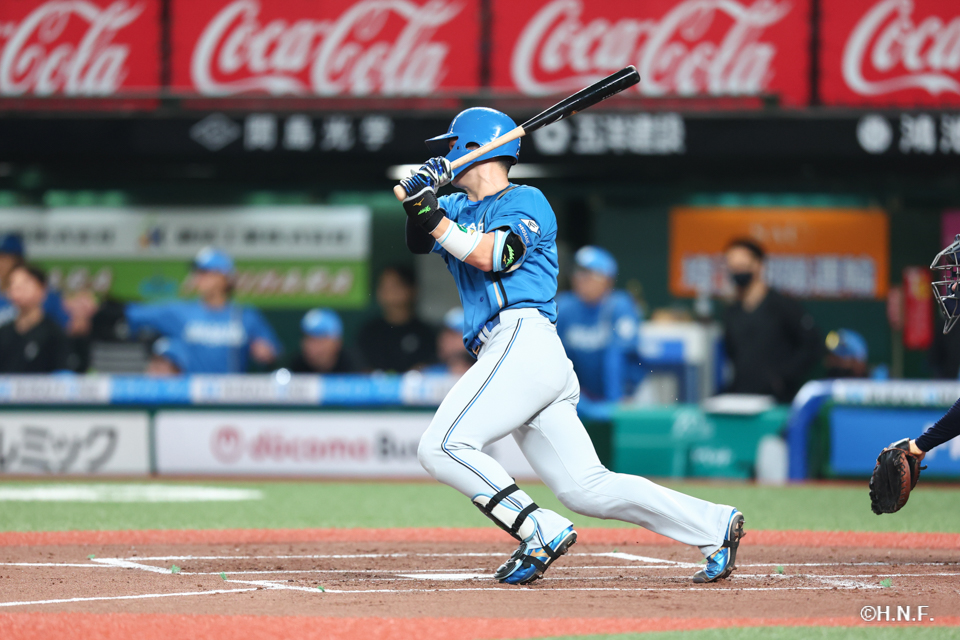 2回表、郡司選手01