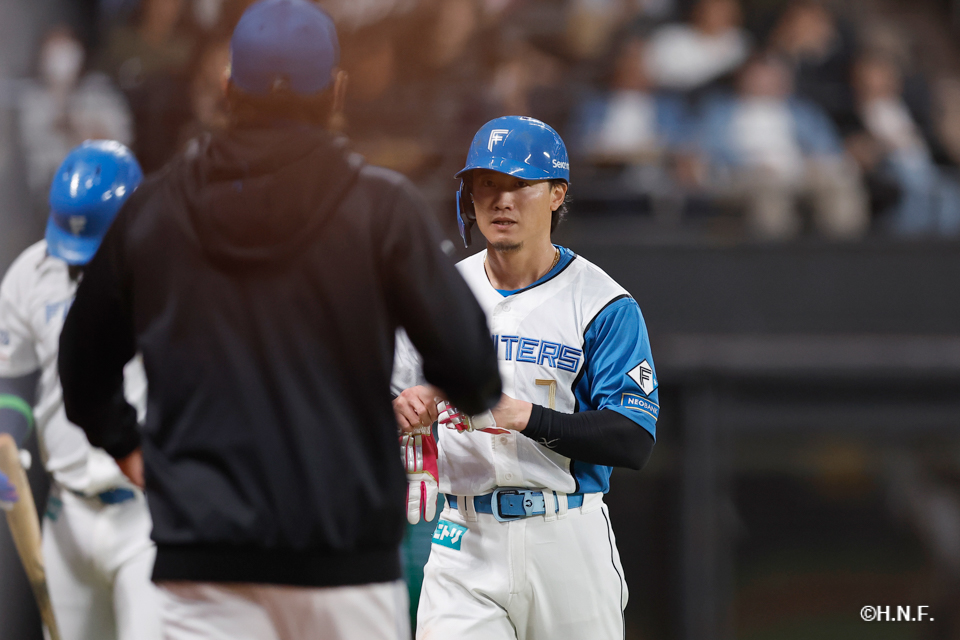 5回裏、西川選手02