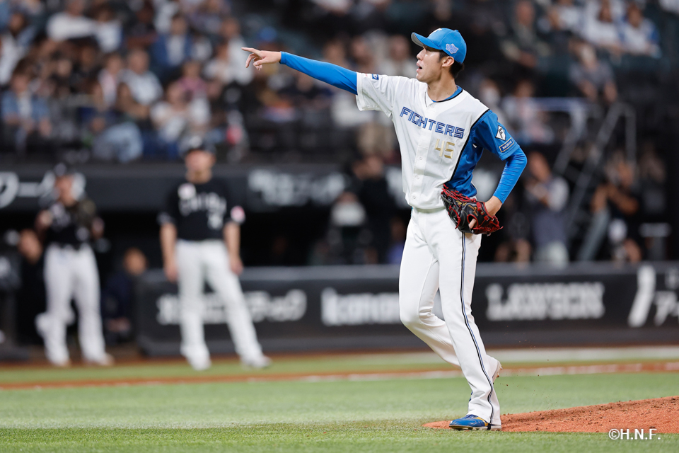 7回表、福島投手03