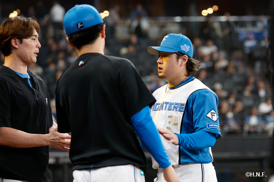 8回表、堀投手04