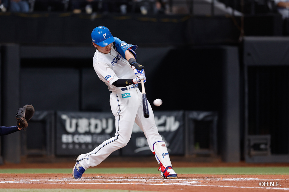 6回裏、野村選手01