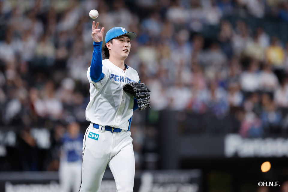 9回表、柳川投手03