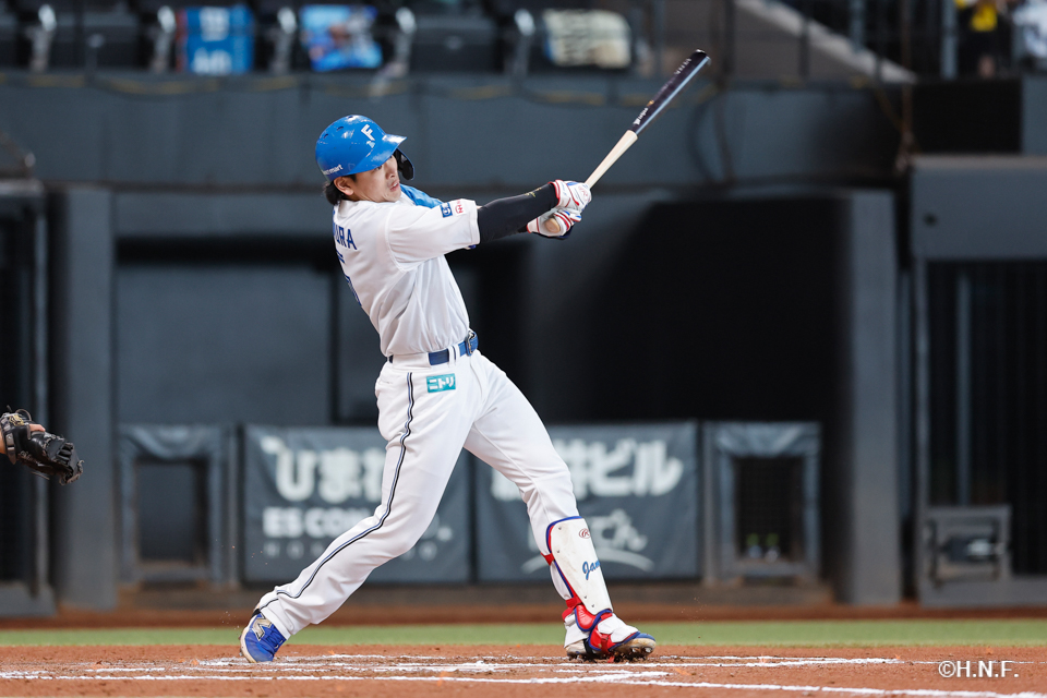6回裏、野村選手01