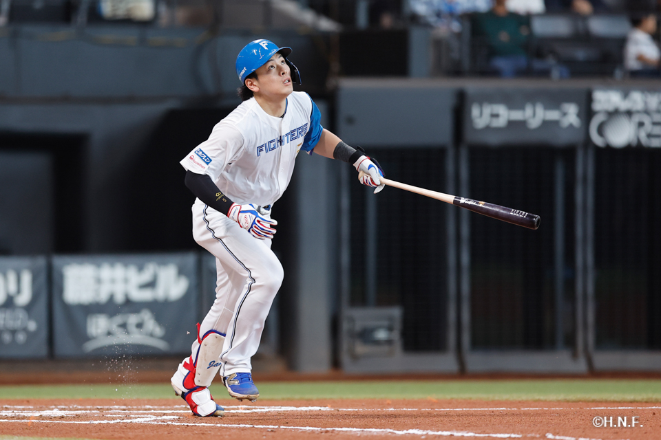 6回裏、野村選手02