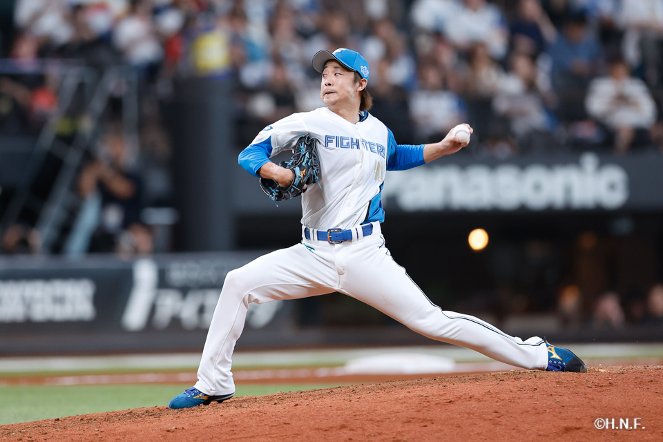 8回表、島本投手01