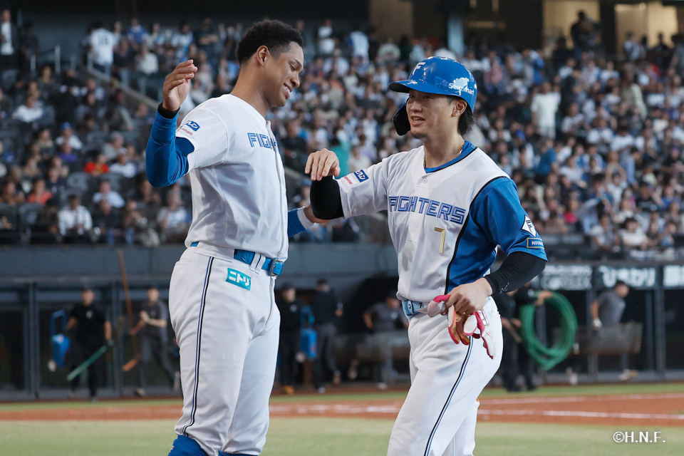 5回裏、西川選手11