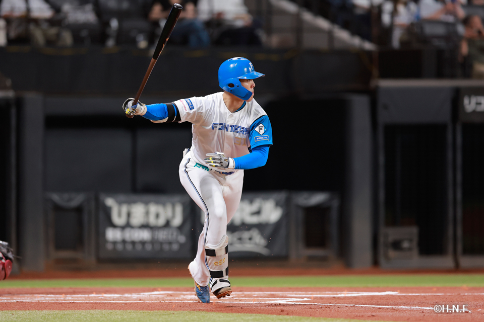 1回裏、柴田選手01