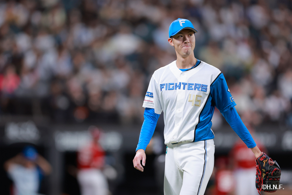 8回表、福島投手04