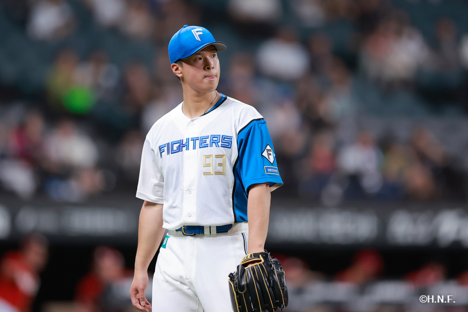 12回表、松岡投手02