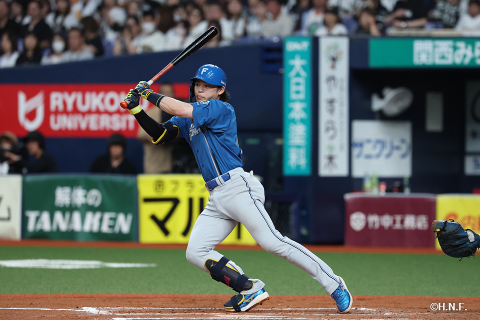 8回表、田宮選手01
