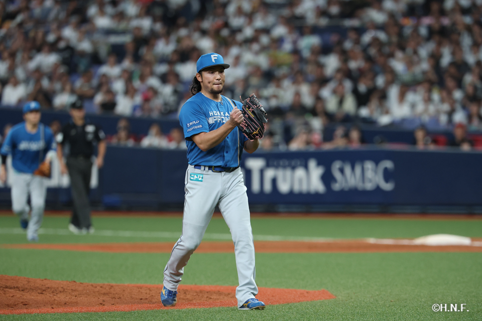 先発の伊藤投手04