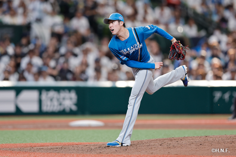 6回裏、福島投手01
