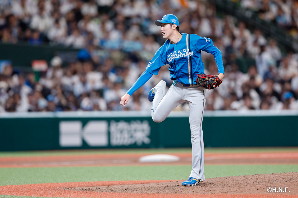 7回裏、福島投手06