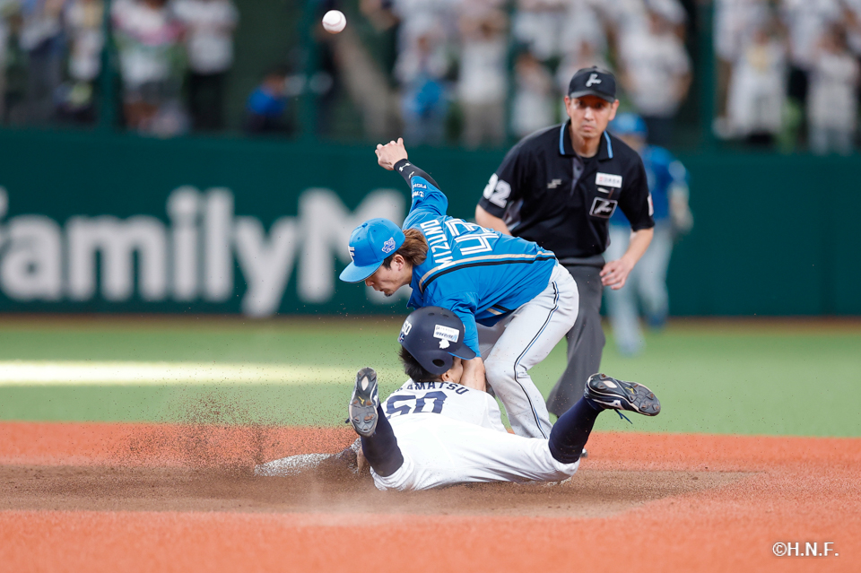 7回裏、水野選手02