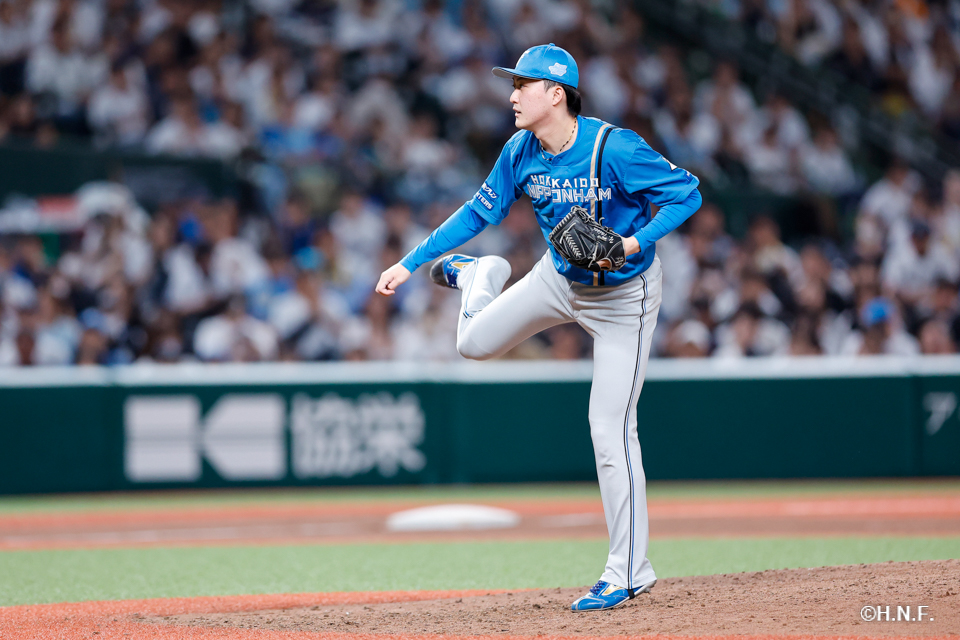 9回裏、柳川投手01