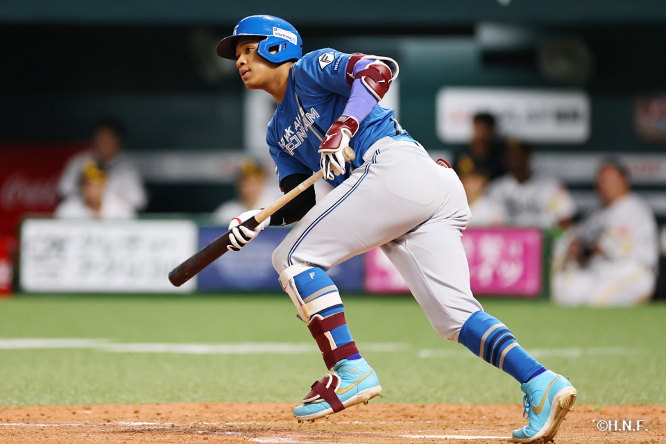 5回表、万波選手