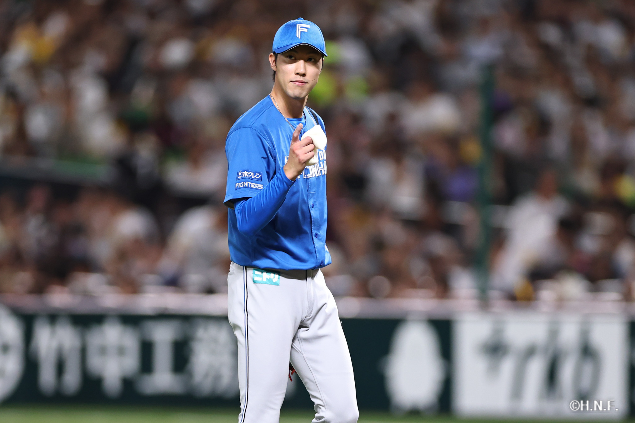 9回裏、福島投手01