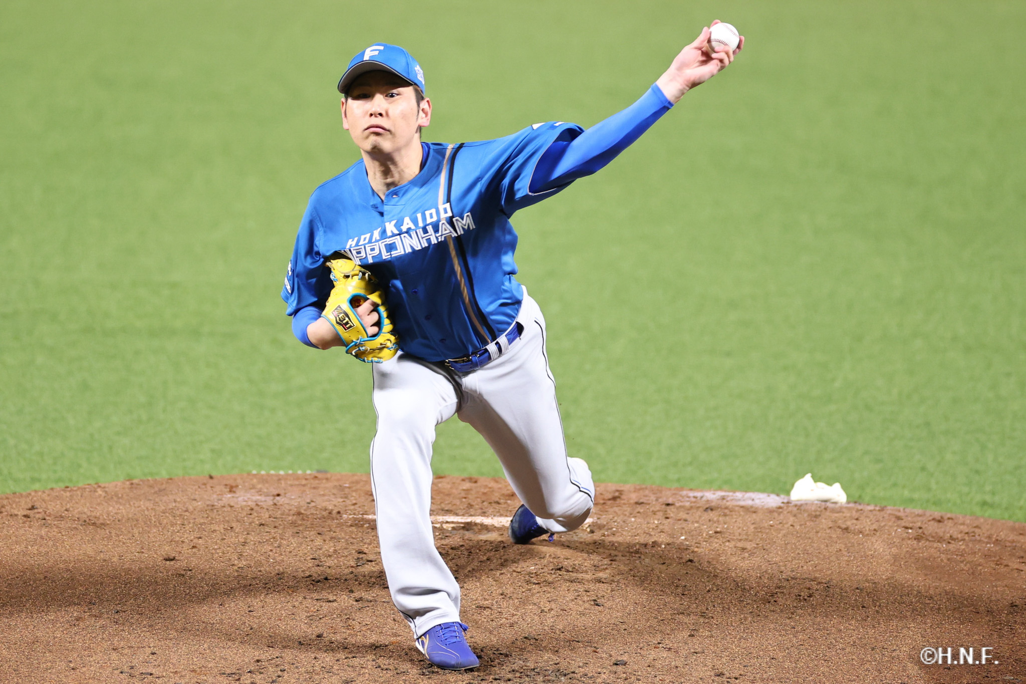 先発の加藤貴投手03