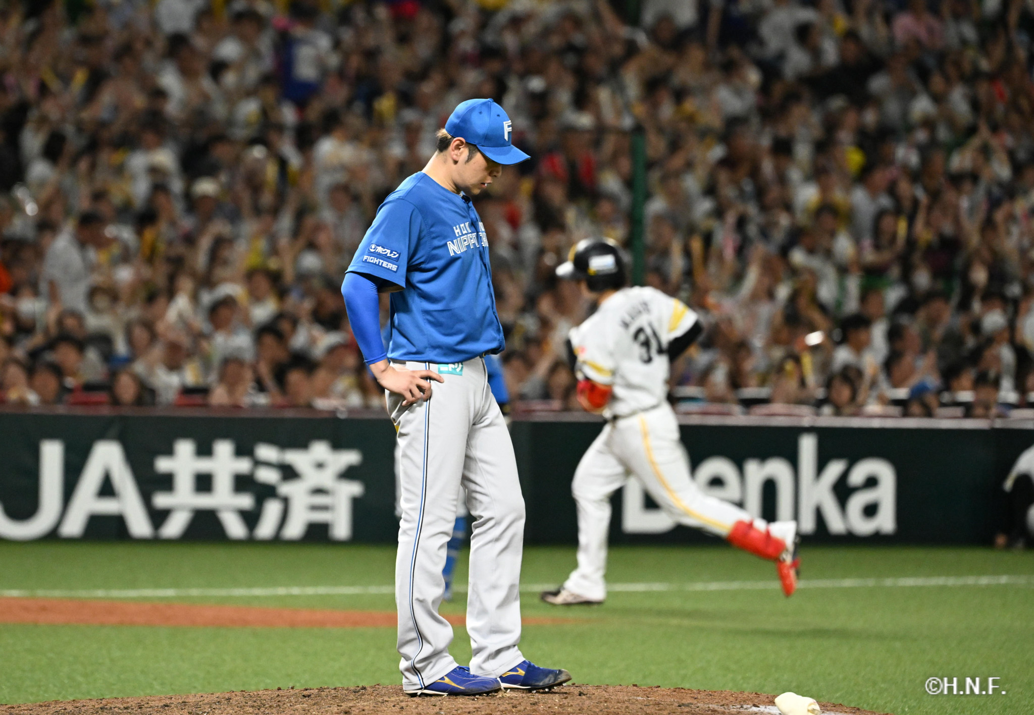 先発の加藤貴投手09