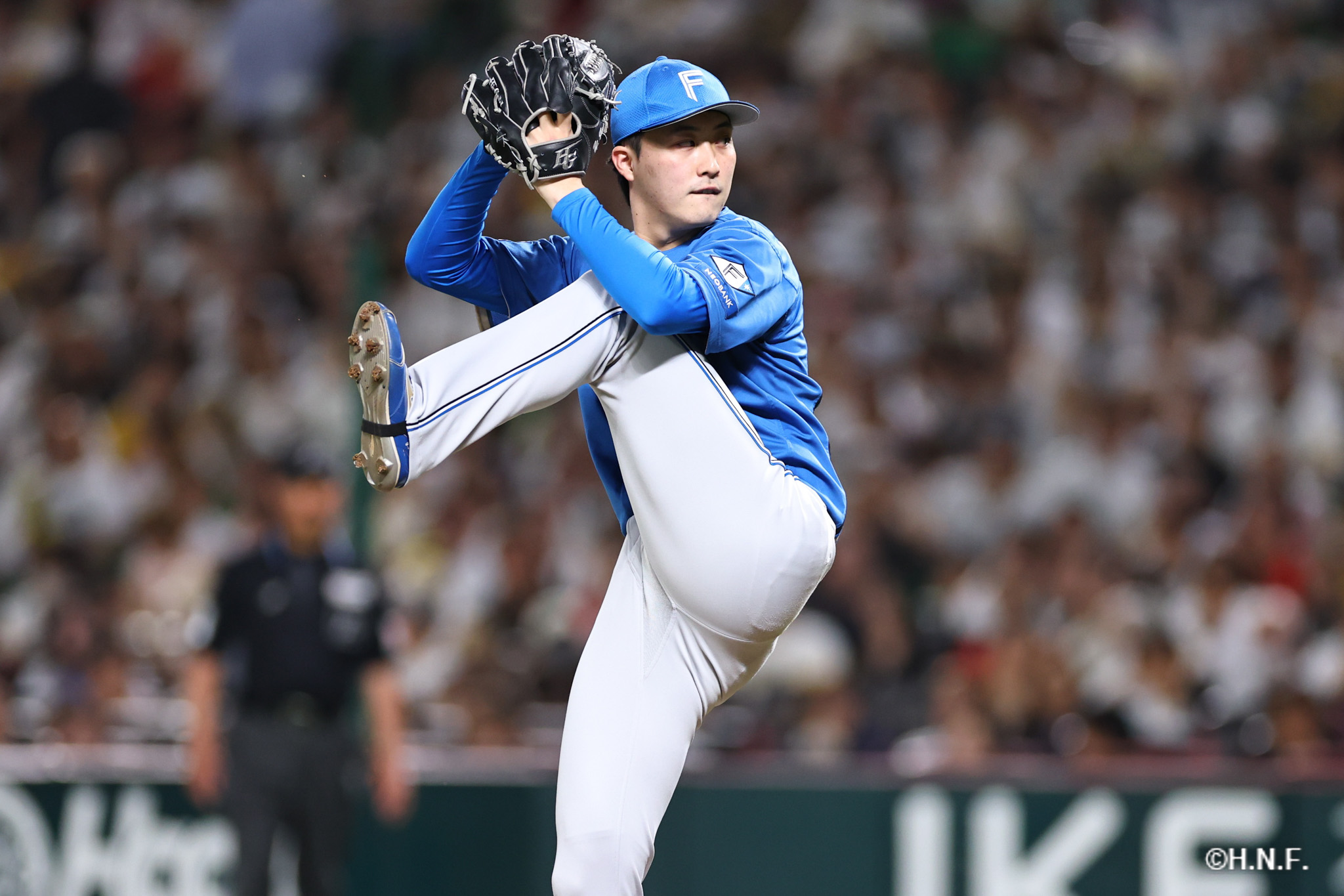 8回裏、柳川投手01