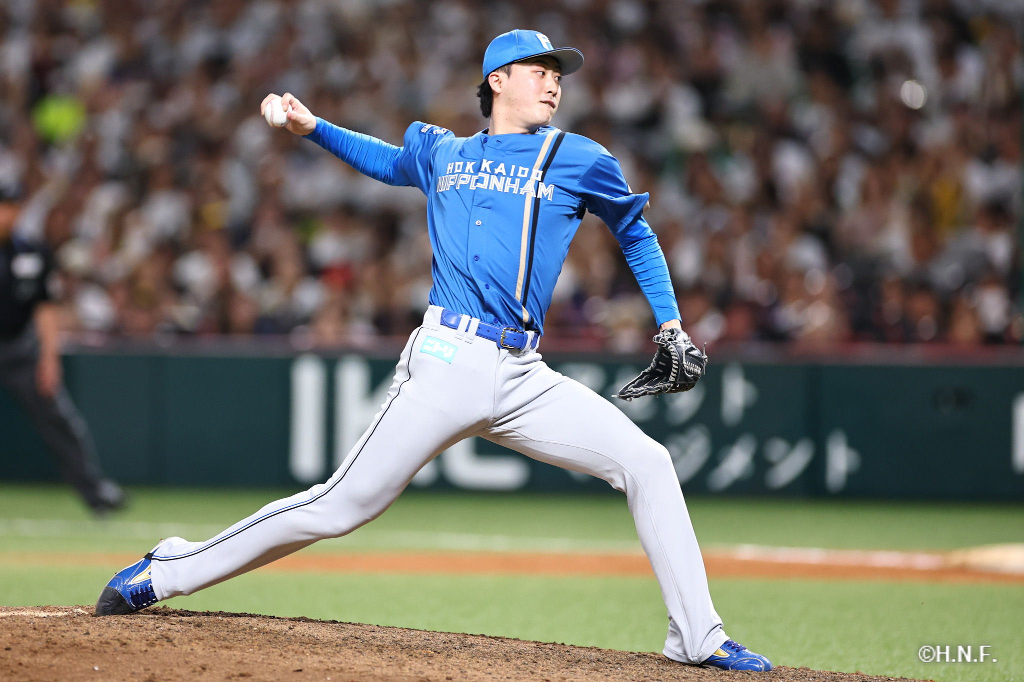 8回裏、柳川投手02
