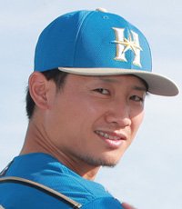 スカイブルーの新ユニフォームが誕生 | 北海道日本ハムファイターズ