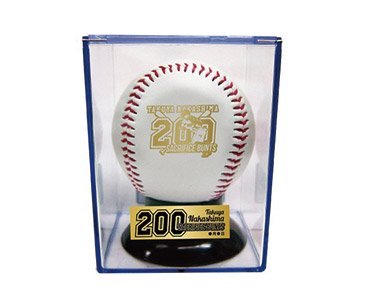 中島卓也選手「200犠打記念グッズ」を発売 | 北海道日本ハム