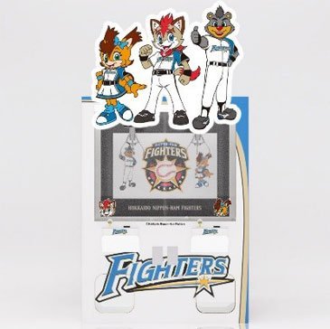 日本ハムファイターズ　オフザゲームフーディ　Ｌサイズ　未使用・美品 ON-DECKの店内が期間限定で“ファイターズキャップ専門店”に