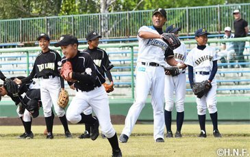 稲葉篤紀SCOによる野球教室の様子2